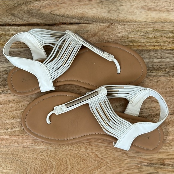 Women's White Sandals with silver detail - Picture 2 of 4